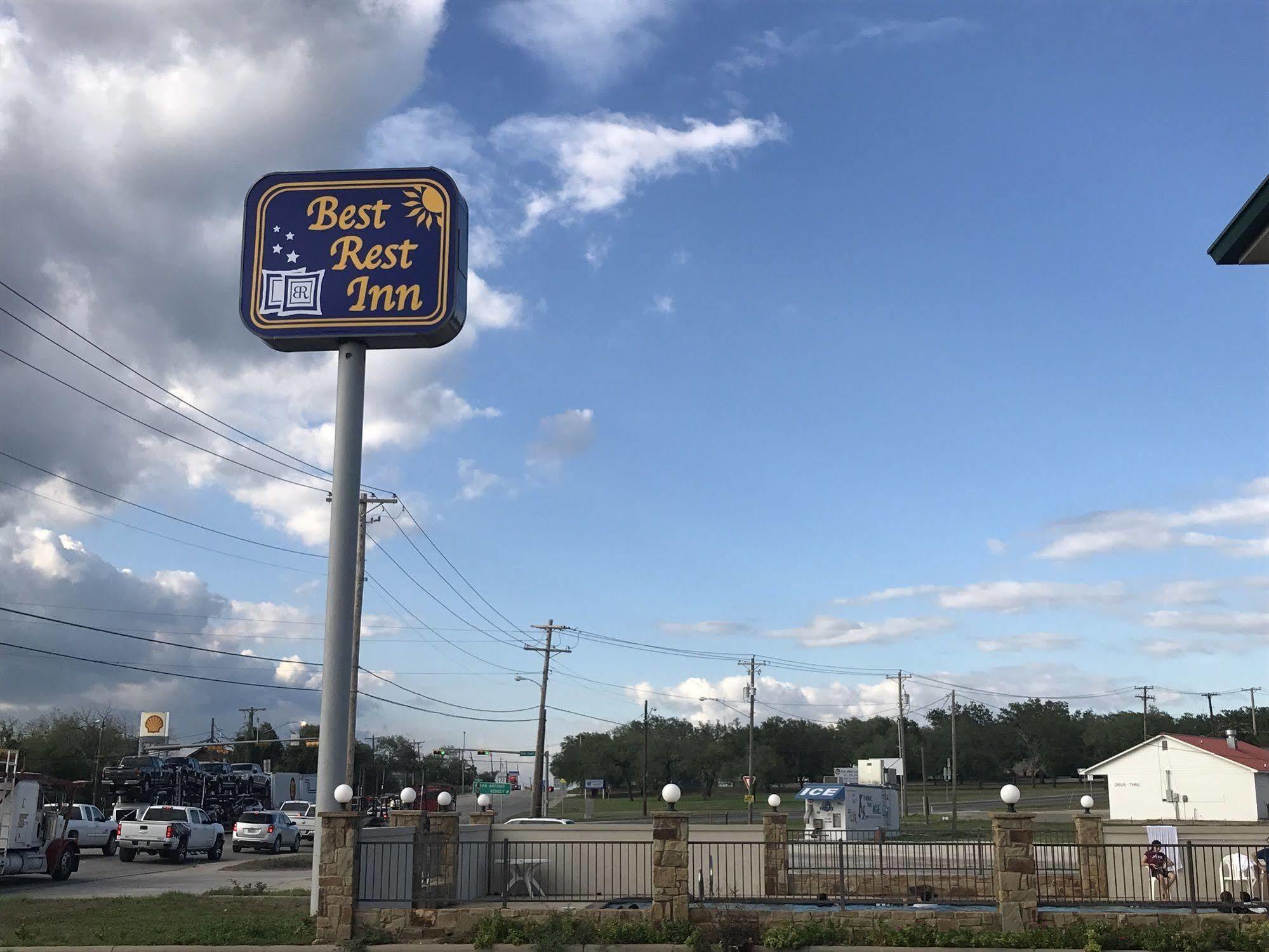Quality Inn Three Rivers Εξωτερικό φωτογραφία