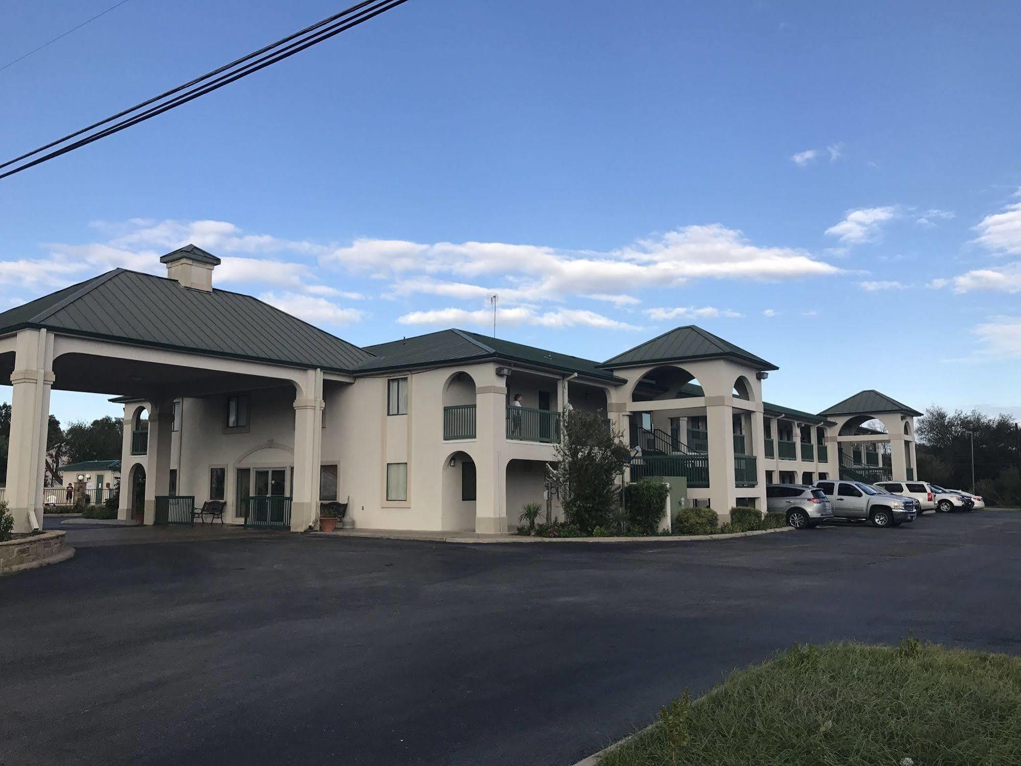 Quality Inn Three Rivers Εξωτερικό φωτογραφία