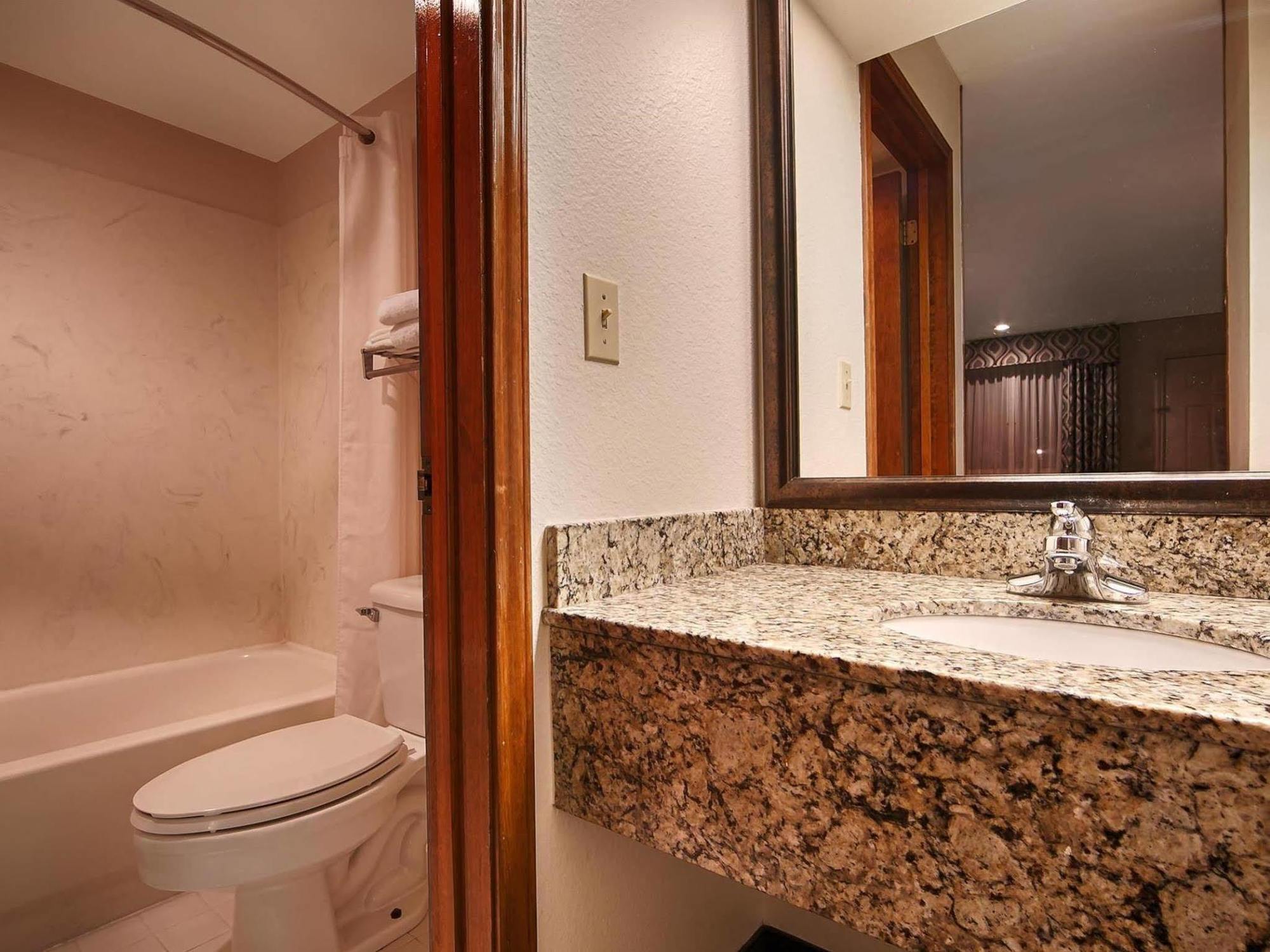 Quality Inn Three Rivers Εξωτερικό φωτογραφία